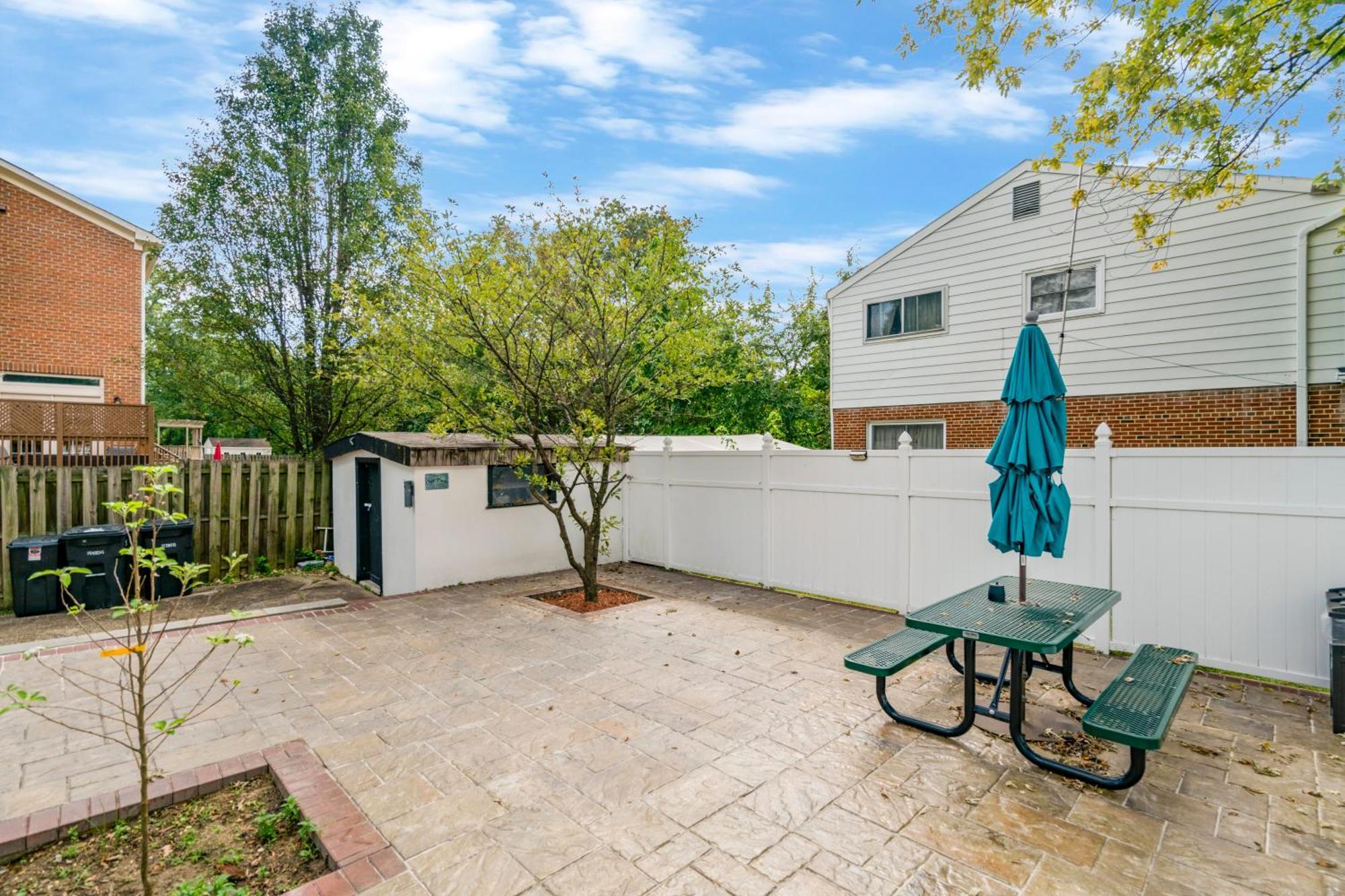 Escape To Our Cozy 3 Bed Rm 2 Bath Unit In Alexandria Va Villa Exterior foto